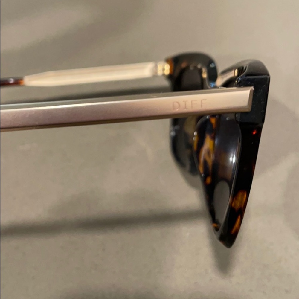 Sunglasses - image 3